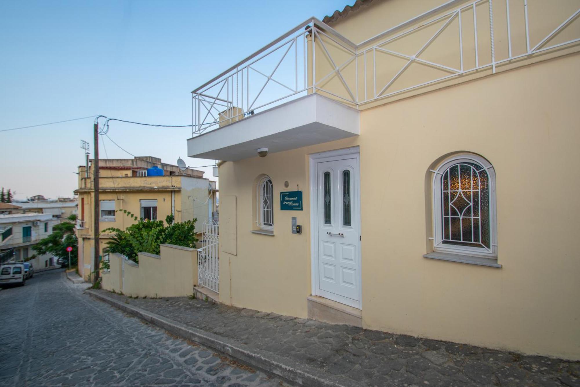 Coconut Tree House With Port View Apartman Zákinthosz Kültér fotó