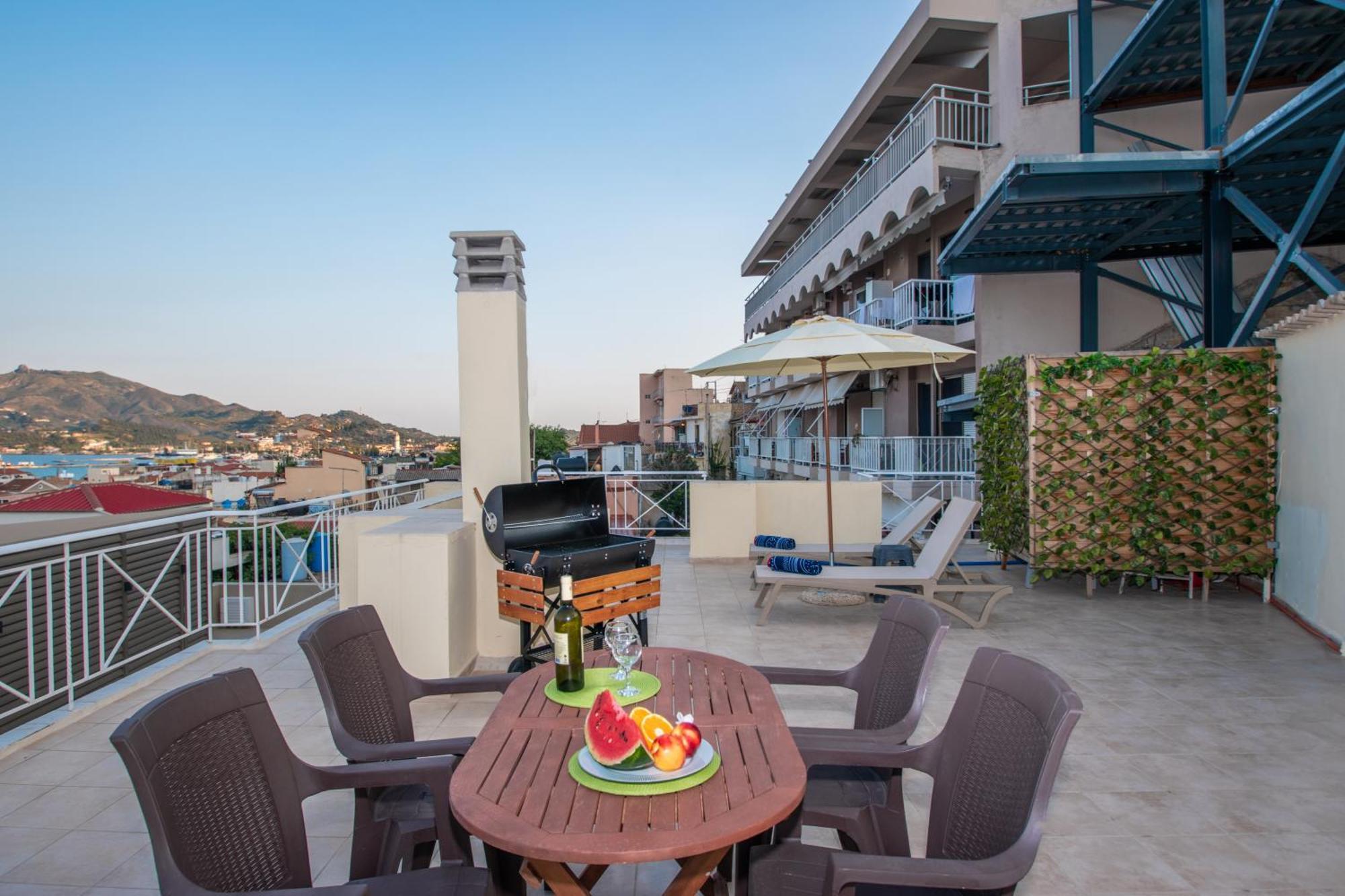 Coconut Tree House With Port View Apartman Zákinthosz Kültér fotó