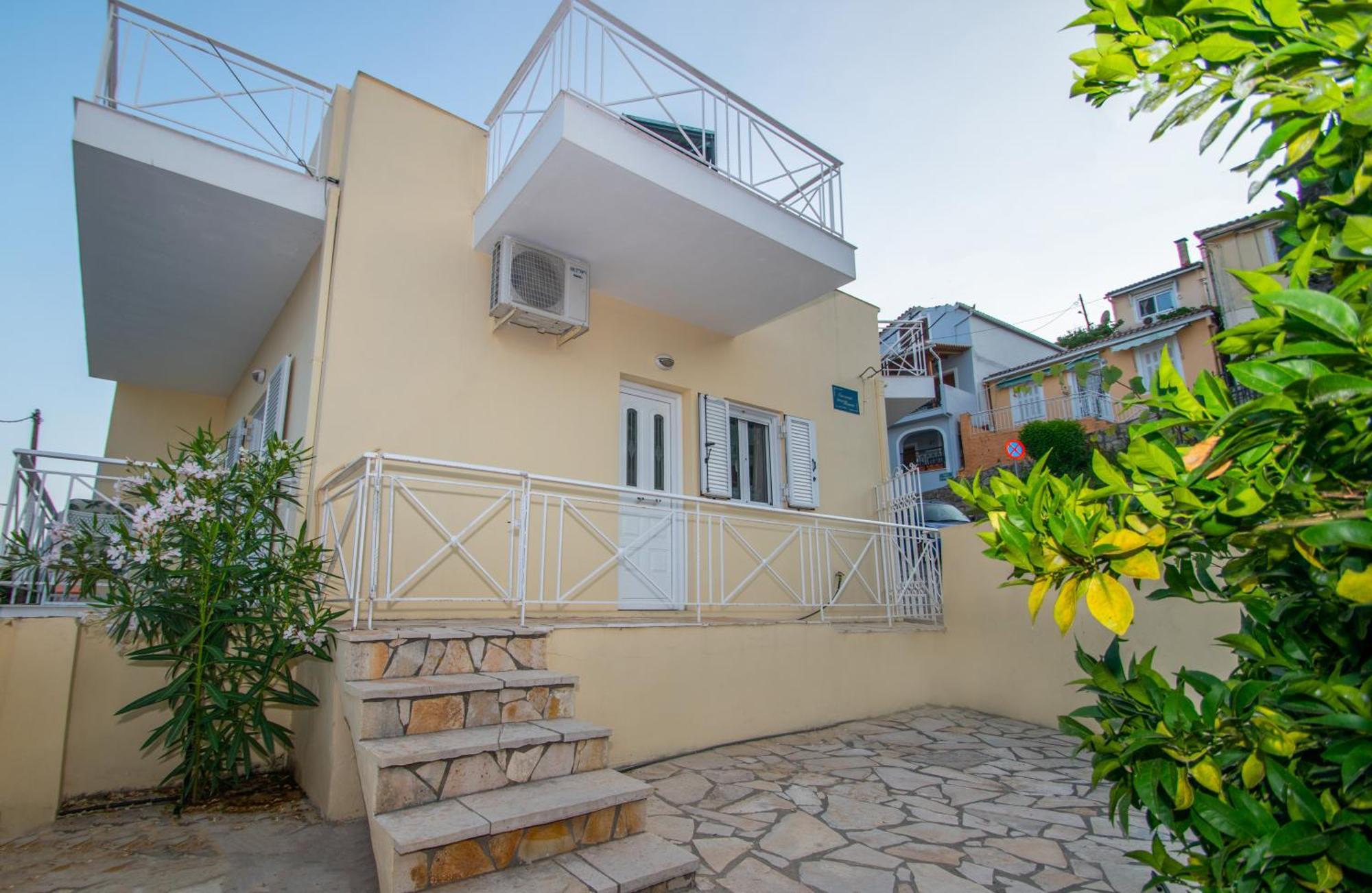 Coconut Tree House With Port View Apartman Zákinthosz Kültér fotó